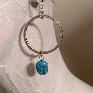 Hand crafted Hammered silver tone silver & turquoise stone dangle hoop earrings